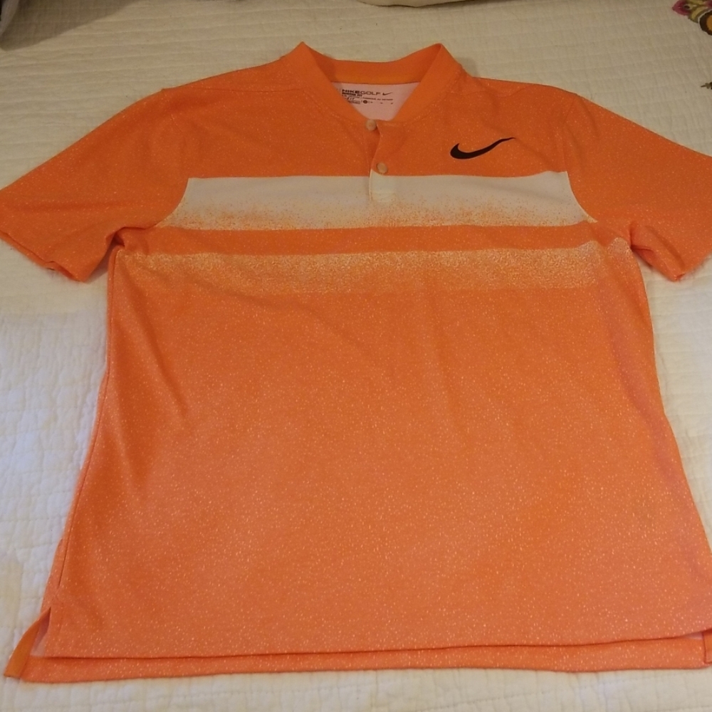 Nike Golf Shirt
